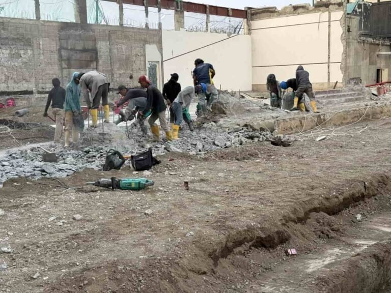 progres pengerjaan pembongkaran gedung.jpg (2)