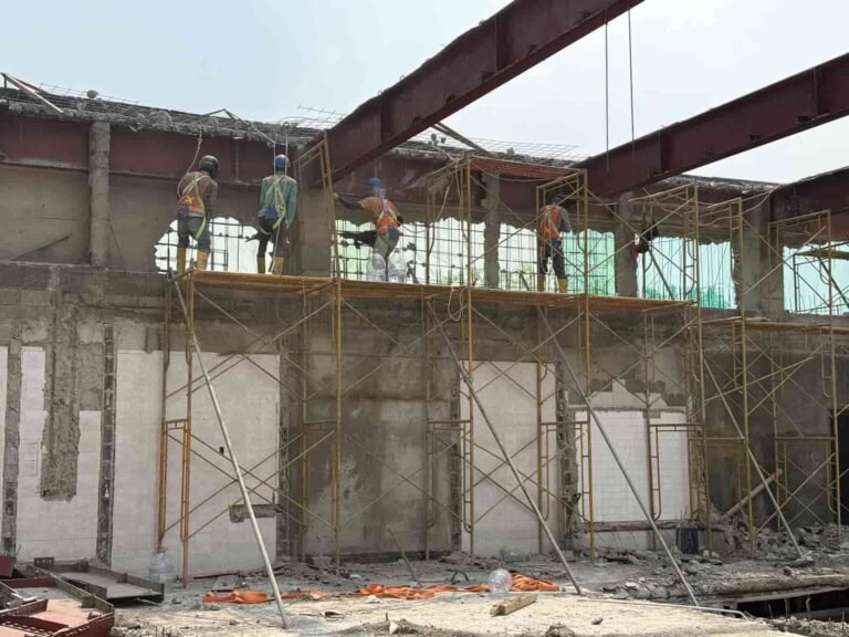 progres pengerjaan pembongkaran gedung.jpg